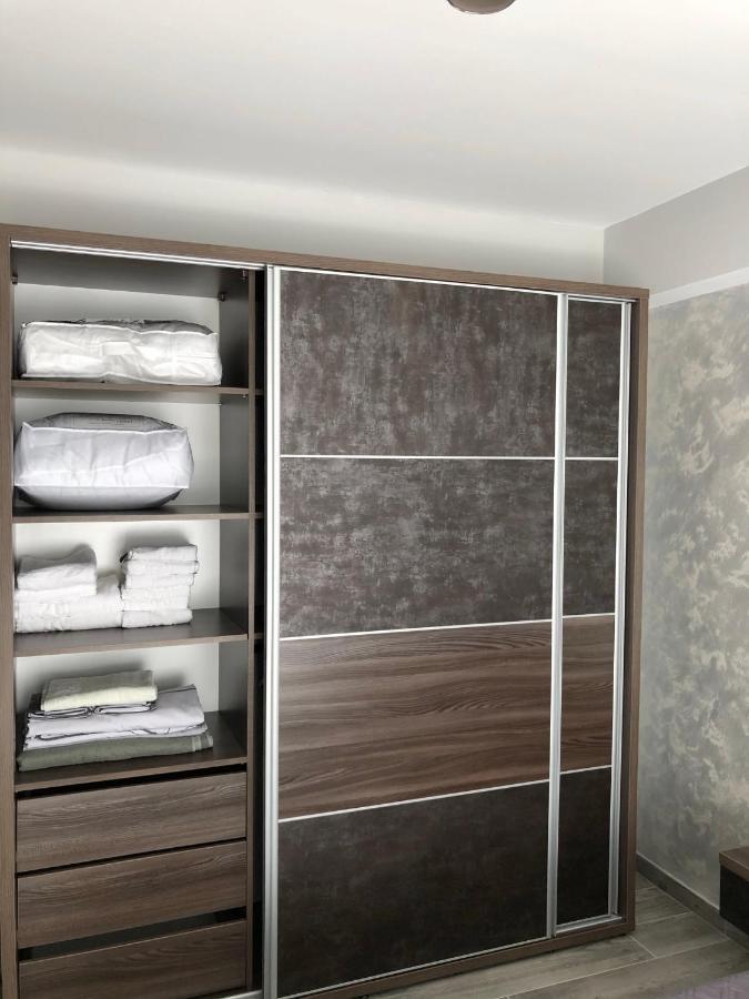 By The Sea Ap. 9 Apartment Navodari Ngoại thất bức ảnh