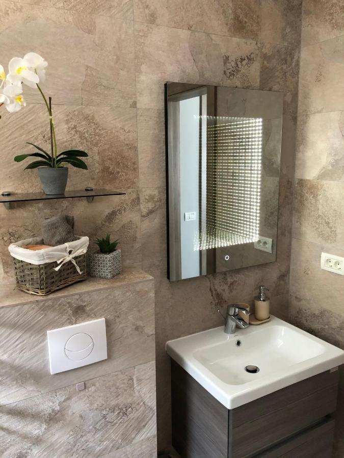 By The Sea Ap. 9 Apartment Navodari Ngoại thất bức ảnh