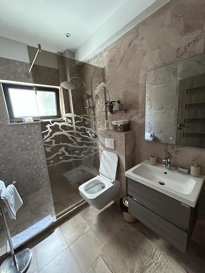 By The Sea Ap. 9 Apartment Navodari Ngoại thất bức ảnh